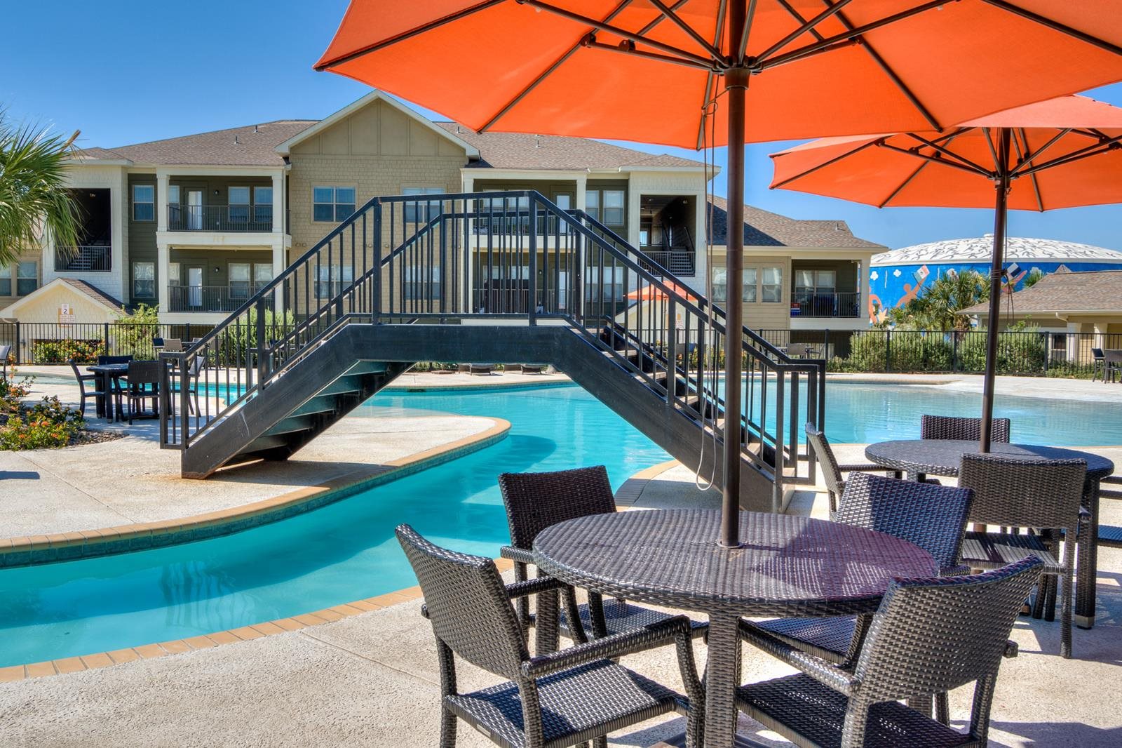 Luxury Apartments in Laredo, TX La Contessa Apartments